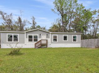 195 Madison St, Freeport, FL 32439