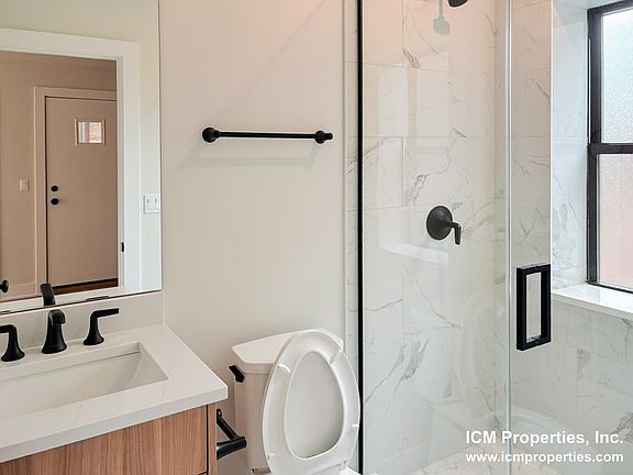 5th image of 2237.5 N Bissell Ave #1E