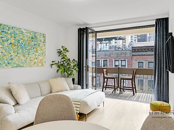 3rd image of 245 E 50th St APT 7A