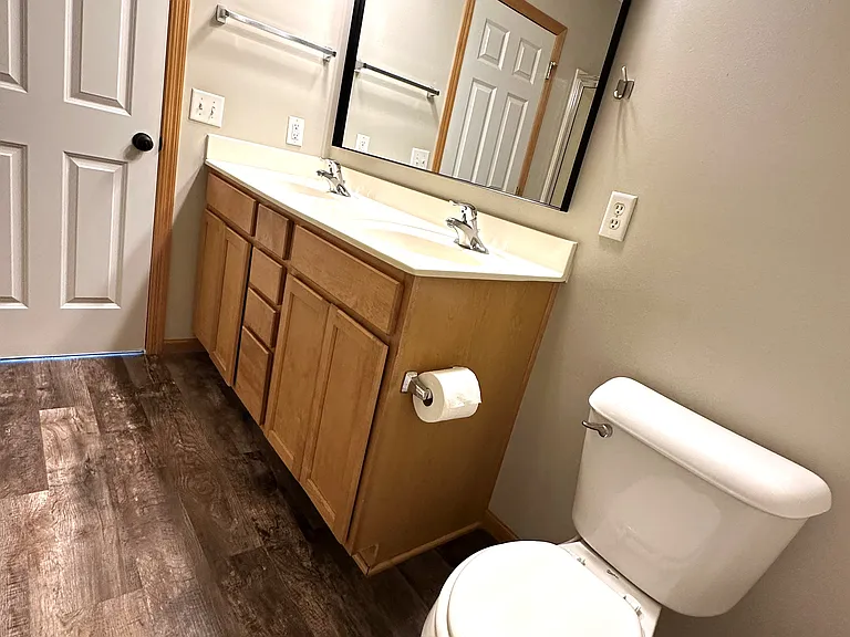3492 Cherry Ln #F — Photo 36