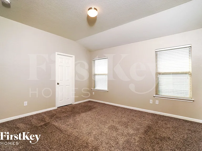 2667 Diamondback Trl — Photo 9
