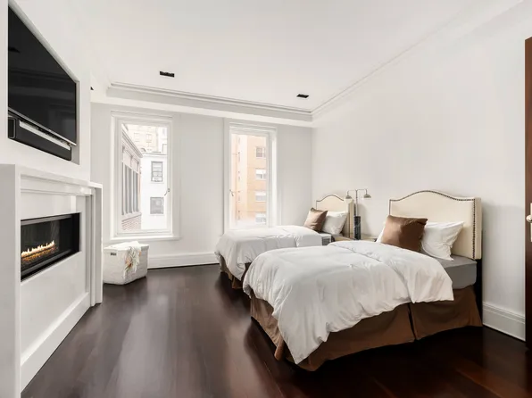 46 East 66th Street image 36 of 44