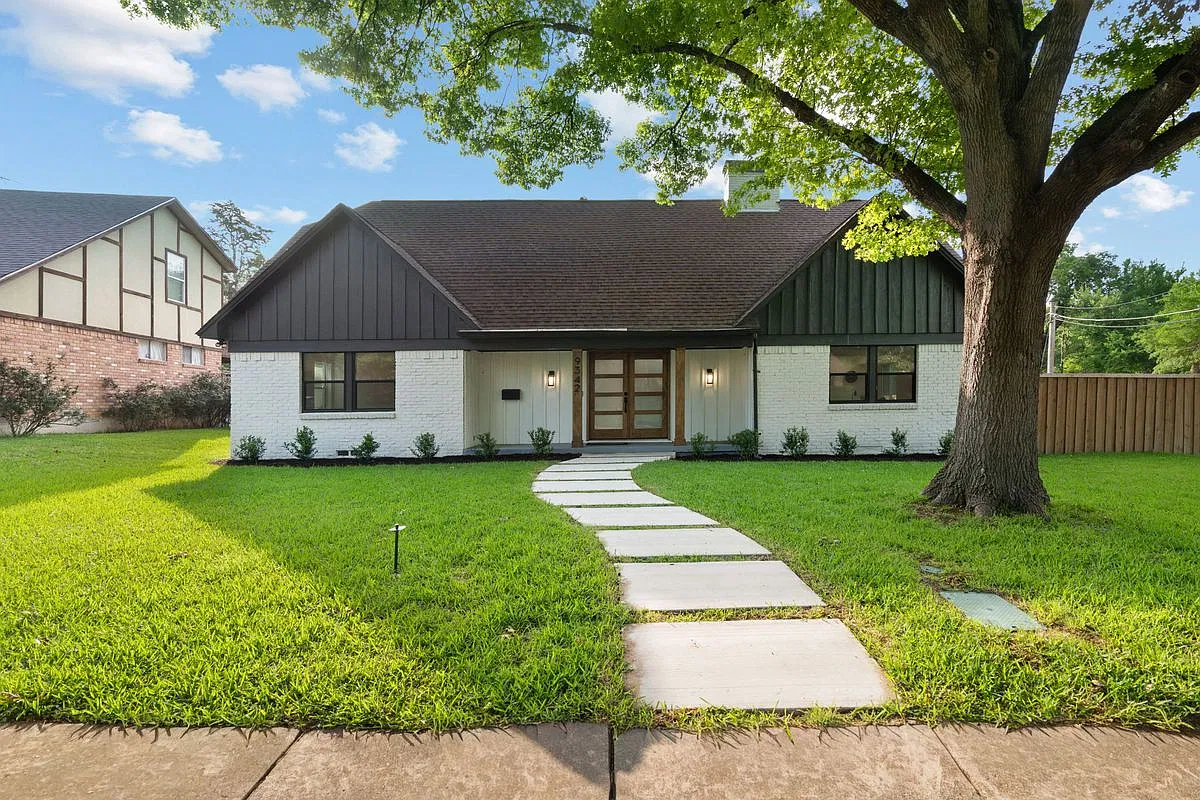 4 bed, 3.0 bath, 2622 sqft, $3,600 — Photo 1