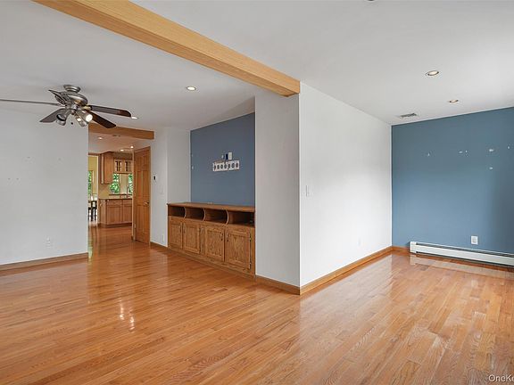3rd image of 12 Harper Avenue