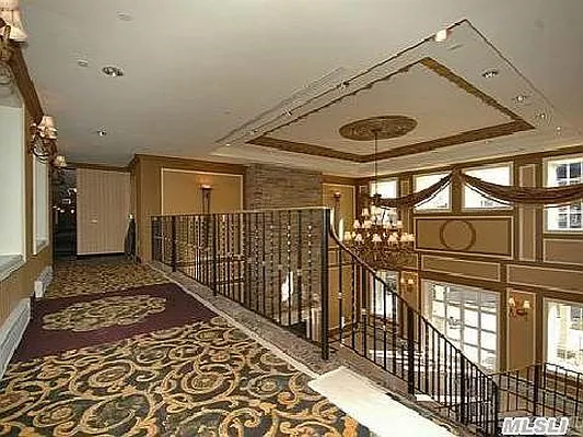 Rented by Douglas Elliman | media 27