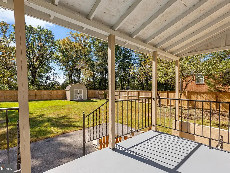 6903 Friendship Rd — Photo 10