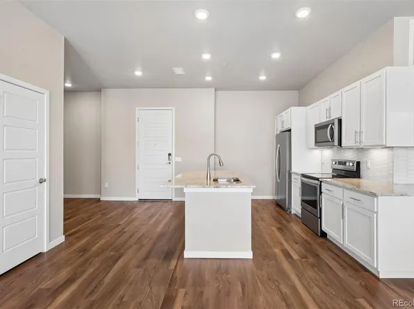 480 E Fremont Place Bldg 1 #402, Centennial, CO 80122