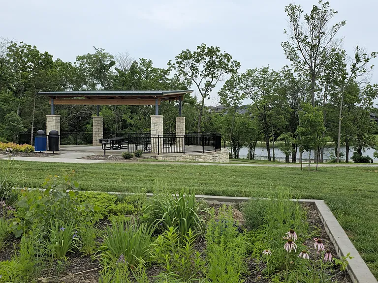 Just a 30-second walk to Cedar Station Park - Mize Lake, which features walking trails, benches and a grilling area