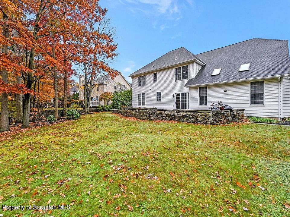 115 Joyce Dr, Moosic, PA 18507 Zillow