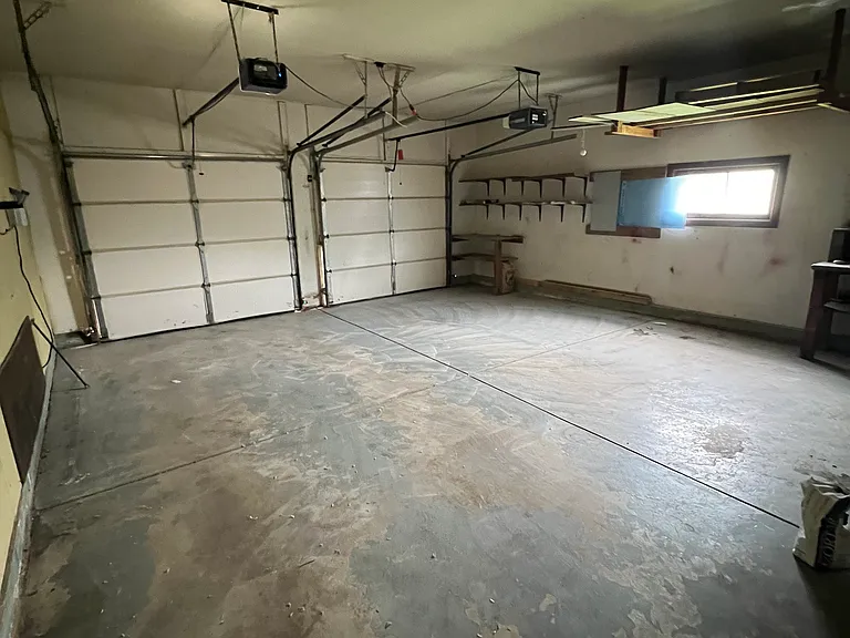 1742 N Callahan St — Photo 31