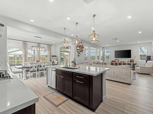 1545 Patton Court, Dixon, CA 95620