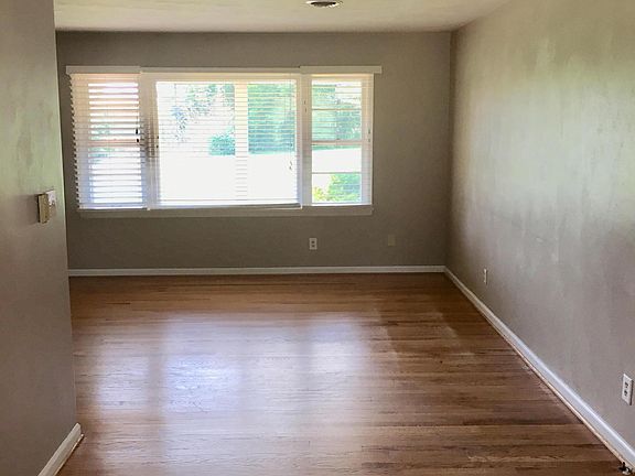 4th image of 5318 Nelms Ln