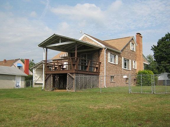 4th image of this home