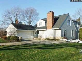 2868 W Sulgrave Oval, Shaker Hts, OH 44122