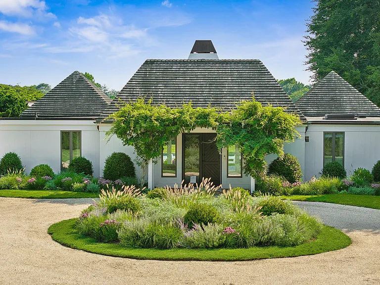 627 Sagaponack Rd — Photo 4