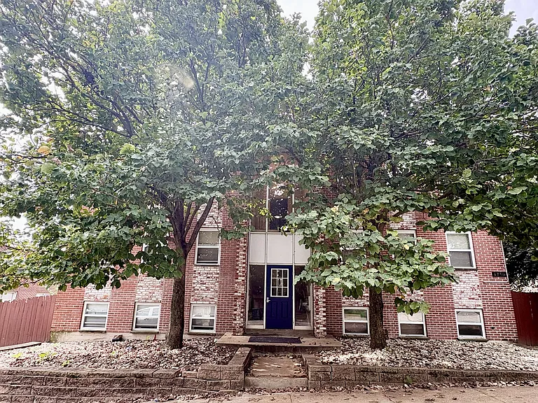 4250 Miami St #B2 — Photo 12