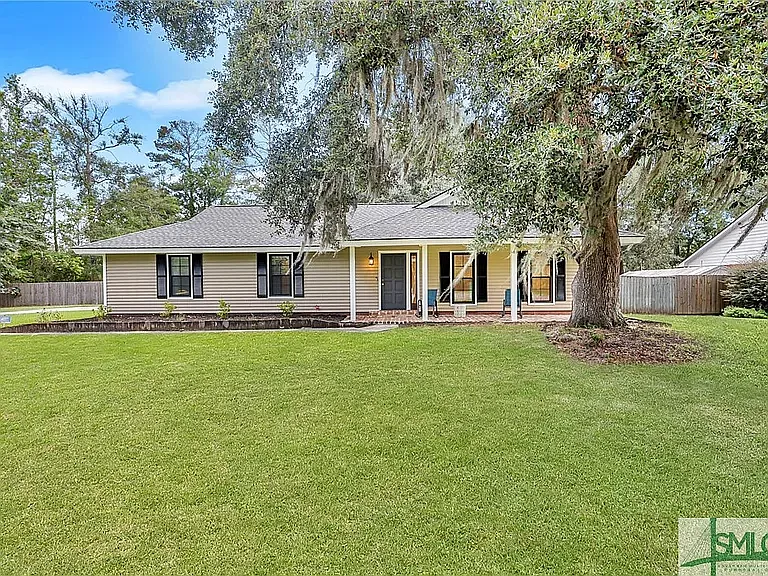 444 Brisbon Rd — Photo 4