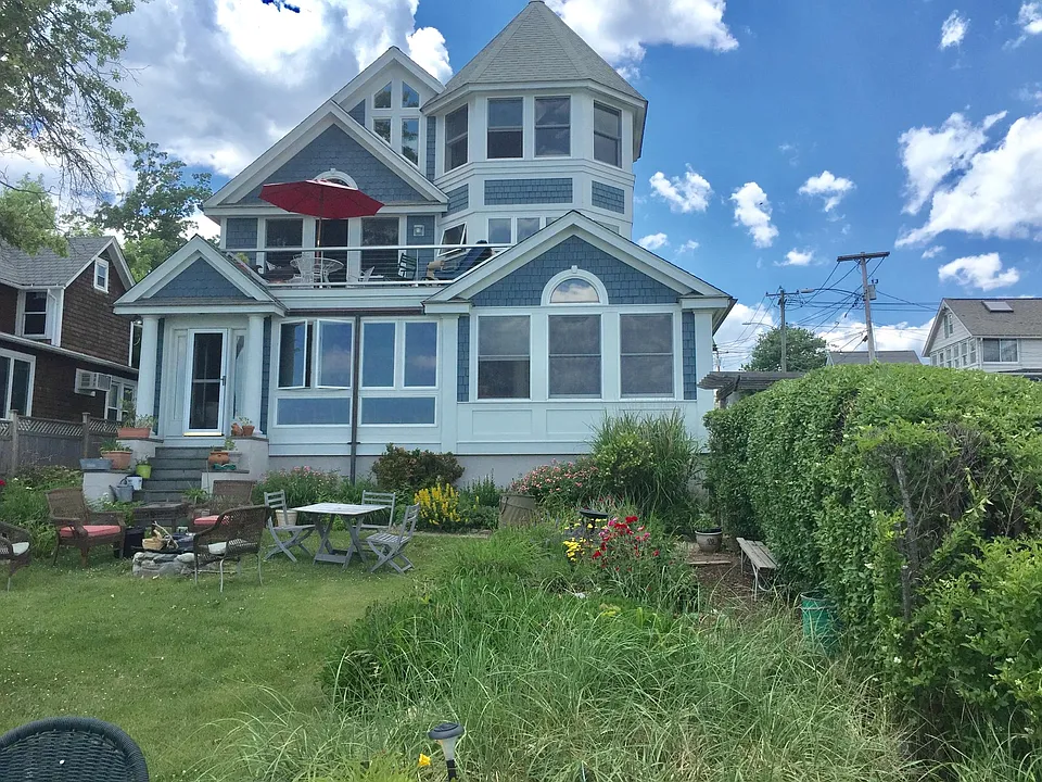 2 South St