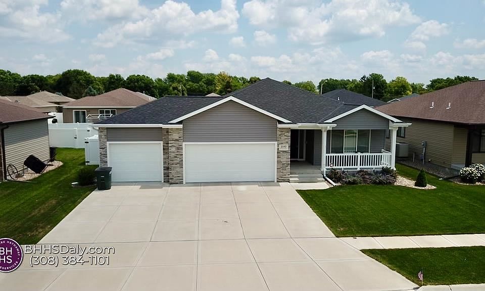 1st image of 2543 New Jersey Cir