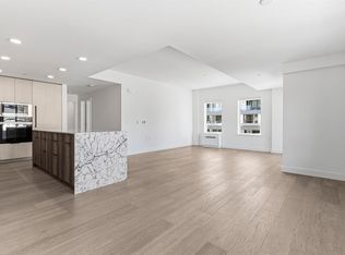 3590 W 39th Ave #301, Vancouver, BC