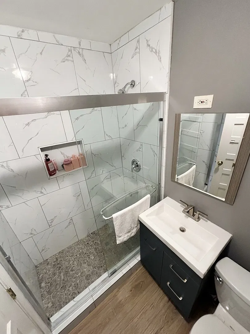 1228 Oak Ave — Photo 3