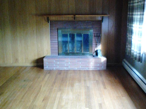 2nd image of 126 Woodling Ln