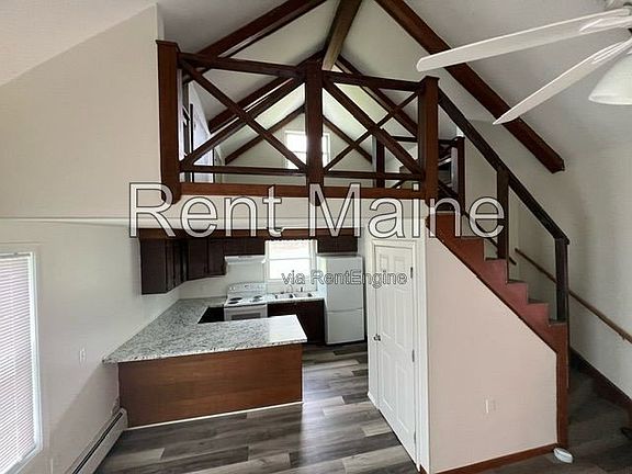 3rd image of 312 Main Rd N #A