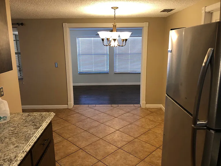 351 S Florida Ave — Photo 9
