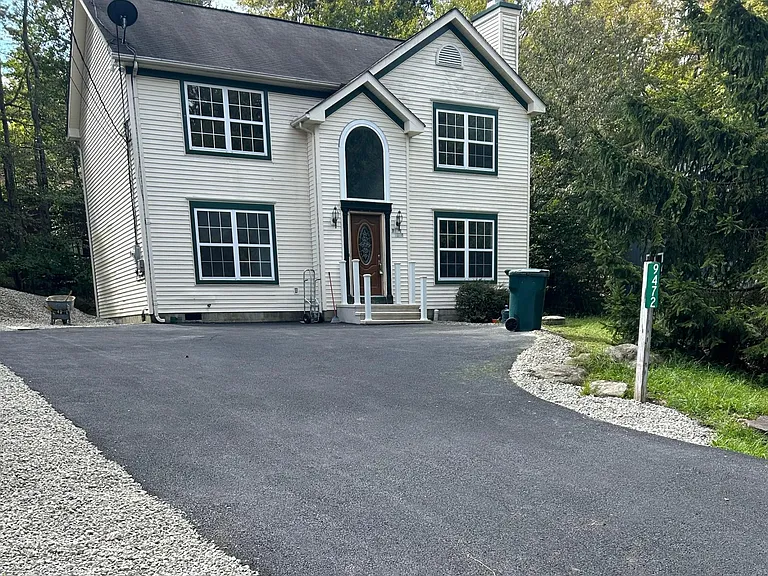 9472 Juniper Dr — Photo 2