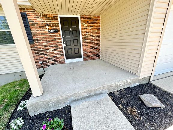 3rd image of 5006 Riverwatch Dr