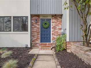 2507 Hunting Ridge Trl, Bridgeville, PA 15017