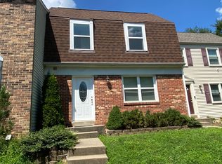 3041 Talking Rock Dr, Fairfax, VA 22031