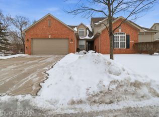 321 Cherry Grove Rd, Canton, MI 48188