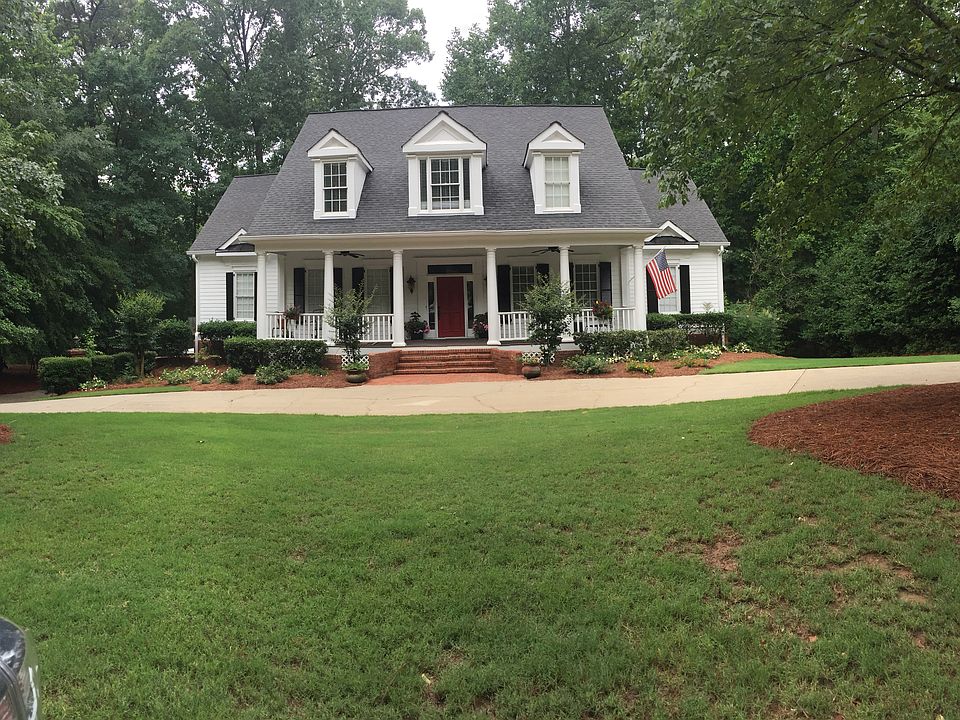 welcoming front porch