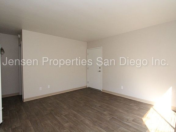 4th image of 4836 Art St