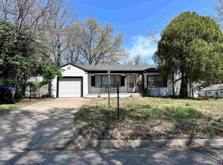 1610 SW 22nd St, Topeka, KS 66611