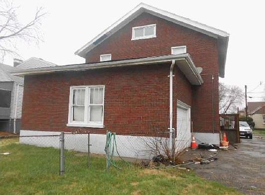 2nd image of 1913 Goodman Ave