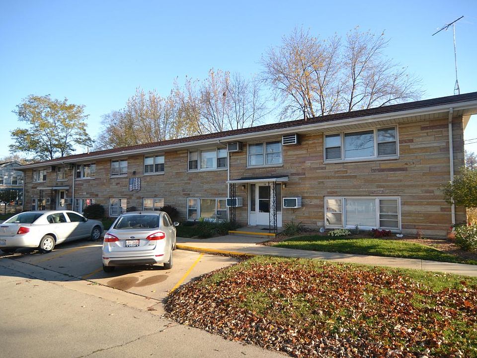 1st image of 109 S Joliet St APT 5