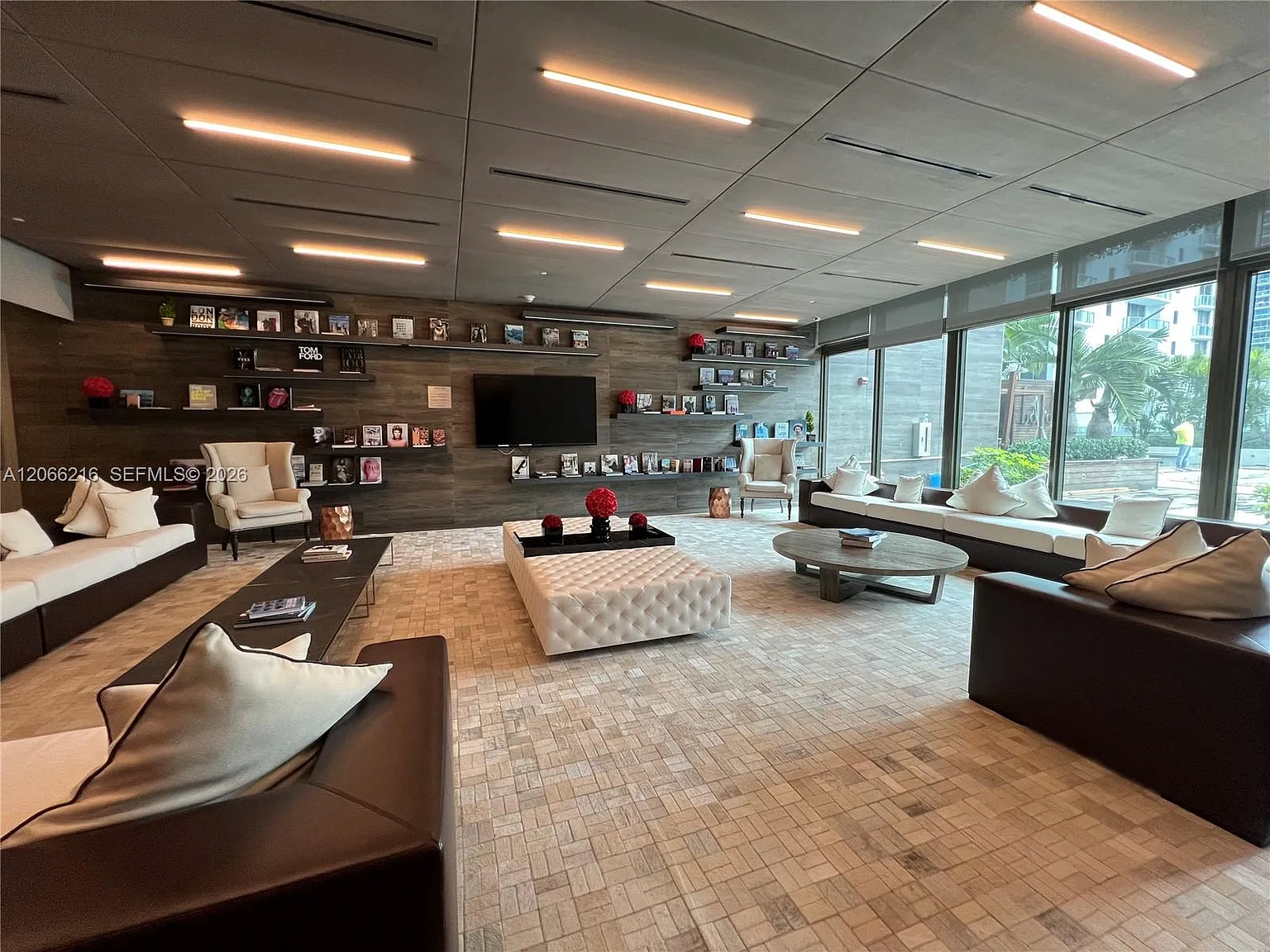The Bondo (1080 Brickell) — Photo 3