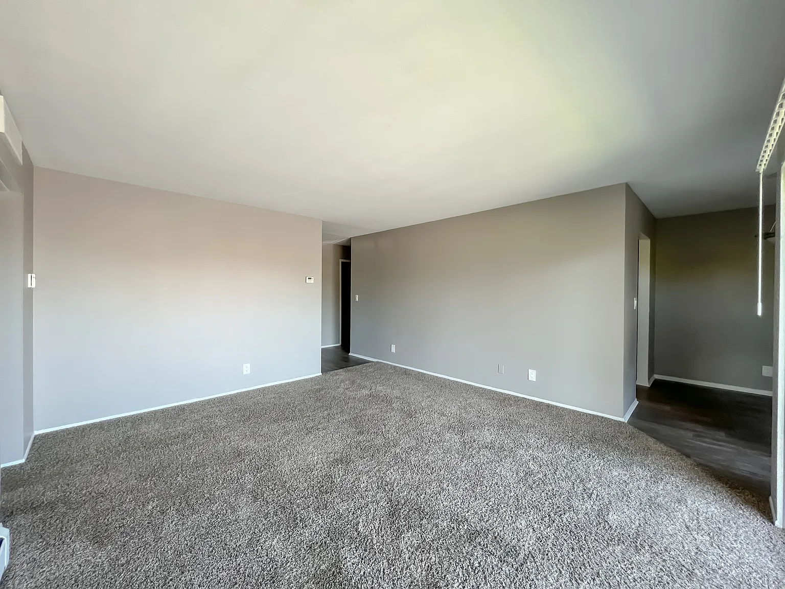 Macomb Manor - Roseville, MI — Photo 4