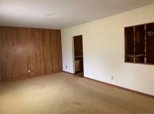 203 E Pine St, Drumright, OK 74030