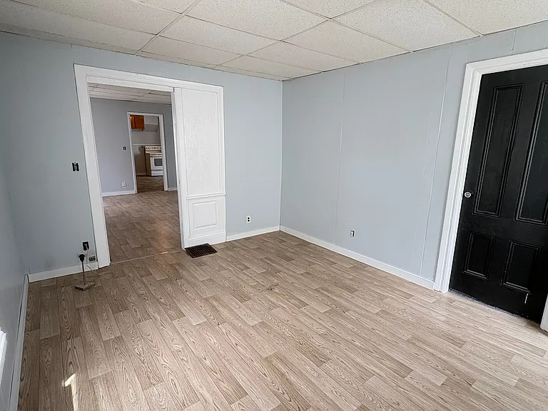 17 Orchard St — Photo 3