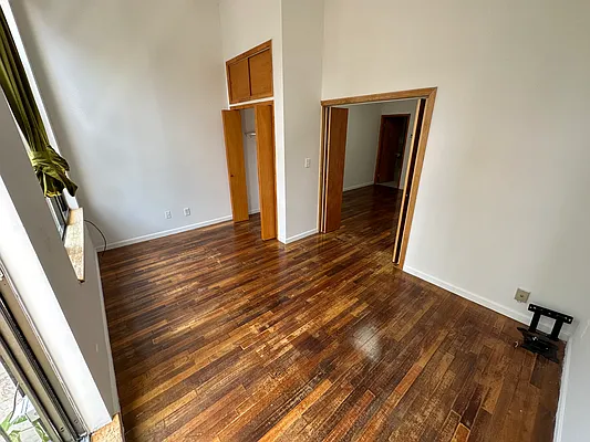 Rented by J Misrahi Realty Corp | media 16