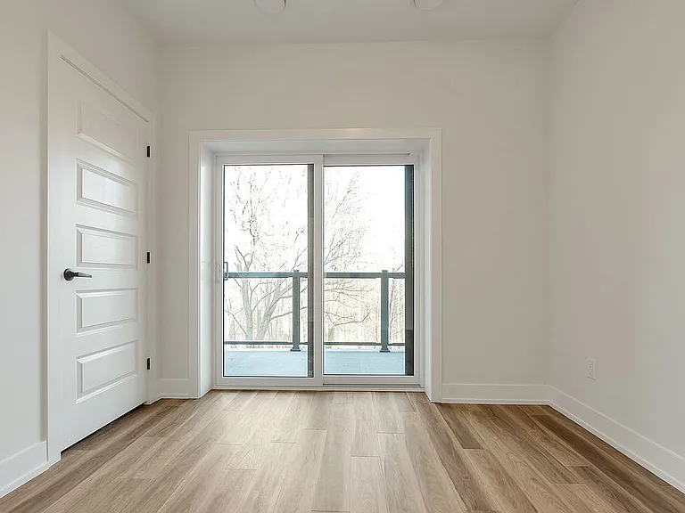1100 Lackner Pl — Photo 5