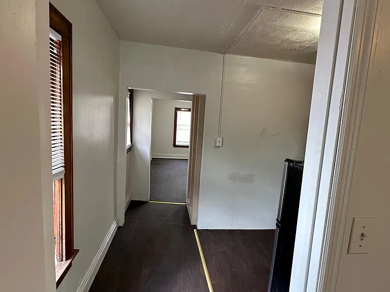 623 Jefferson Ave #4 — Photo 5
