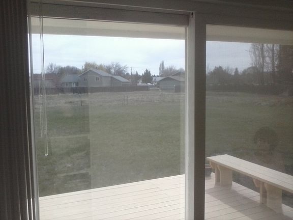 5th image of 3324 E 55th Ave