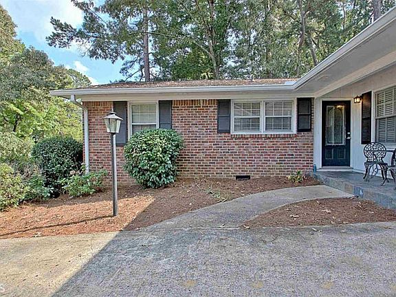5th image of 120 Azalea Dr