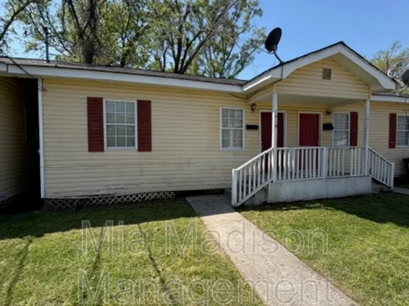 1419 Richards St, Savannah, GA 31415