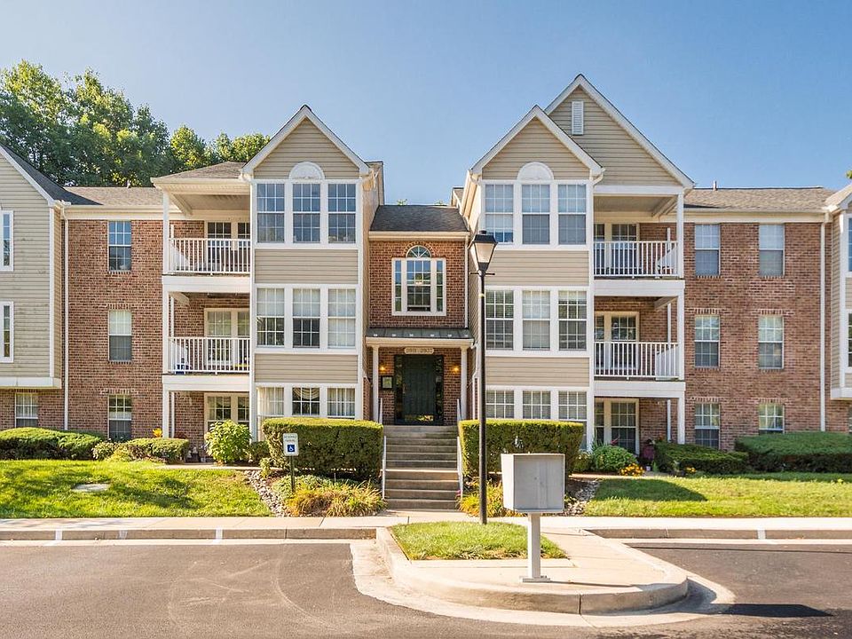 1st image of 2933 Katewood Ct #5