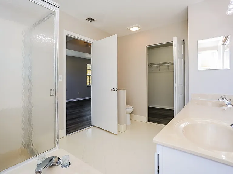 1213 NW 159th Ln — Photo 11